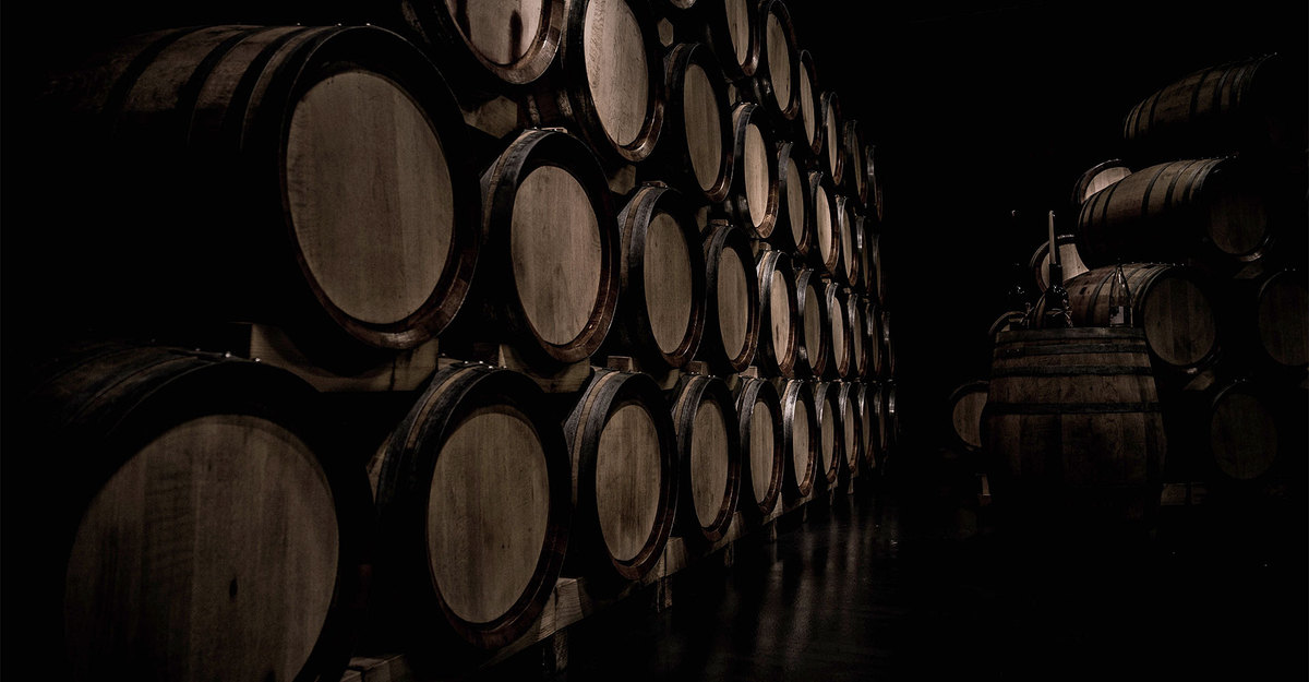 Os vinhos e seus tipos de maturação