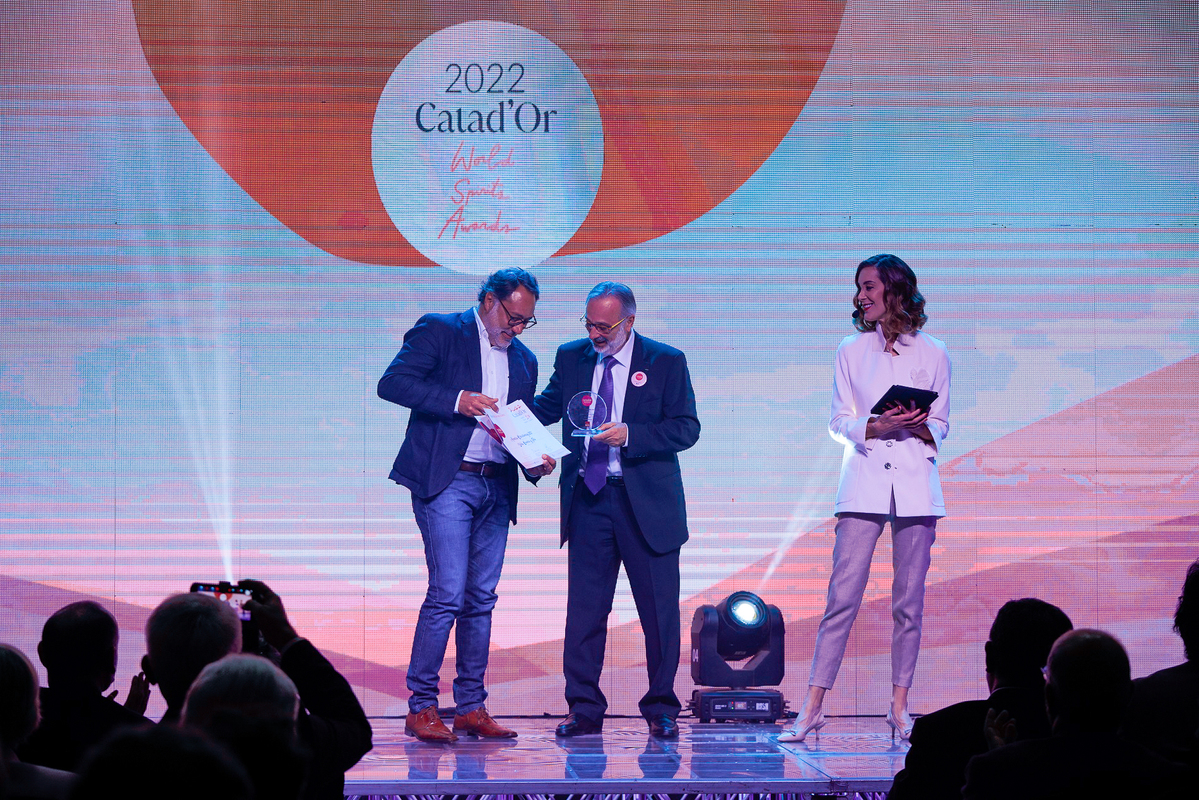 Concha y Toro recibe 6 medallas de Oro en Catad´Or Wine Awards 2022