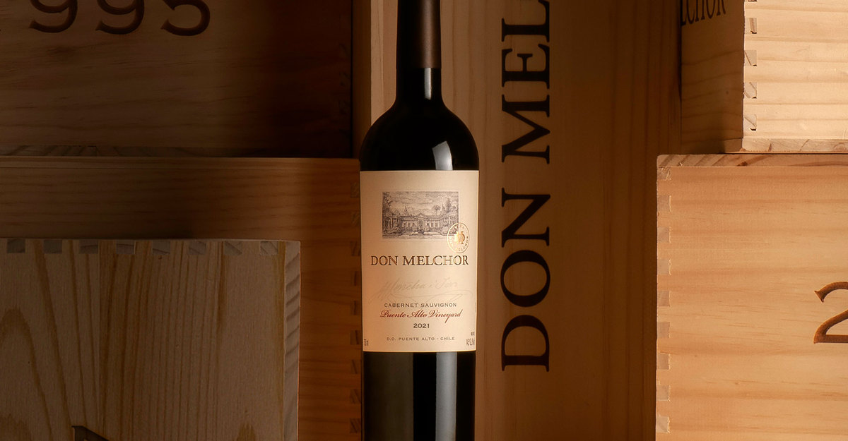 99 puntos para Don Melchor 2021 en James Suckling