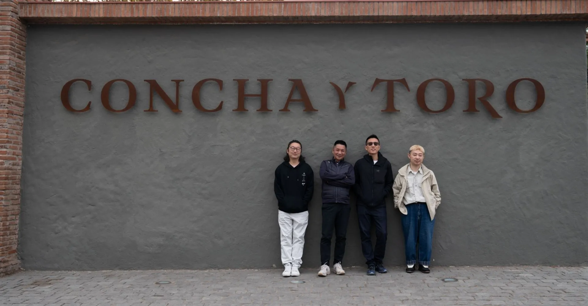 Influenciadores KOL da Ásia visitam o Chile para descobrir a viña Don Melchor e a viña Amelia